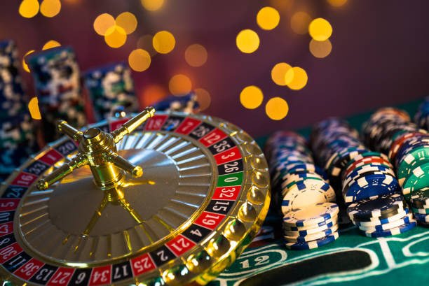 777y Live Casino ကတ်ဂိမ်းများ ကစားနေသောမြင်ကွင်း